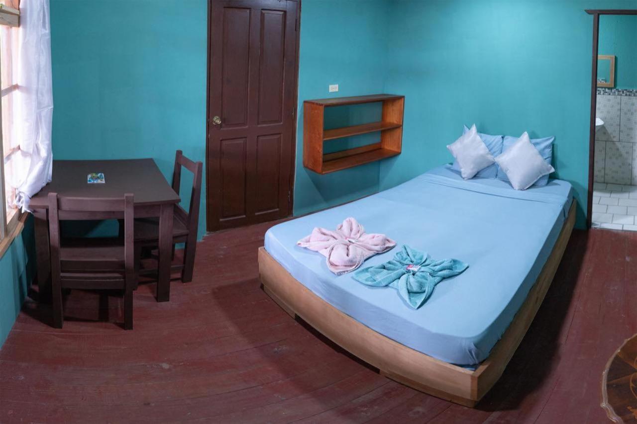 Valerie Emanuel Apartments Bocas Town Luaran gambar