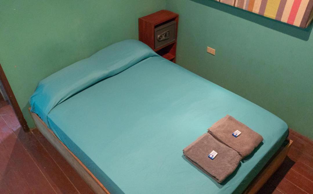 Valerie Emanuel Apartments Bocas Town Luaran gambar