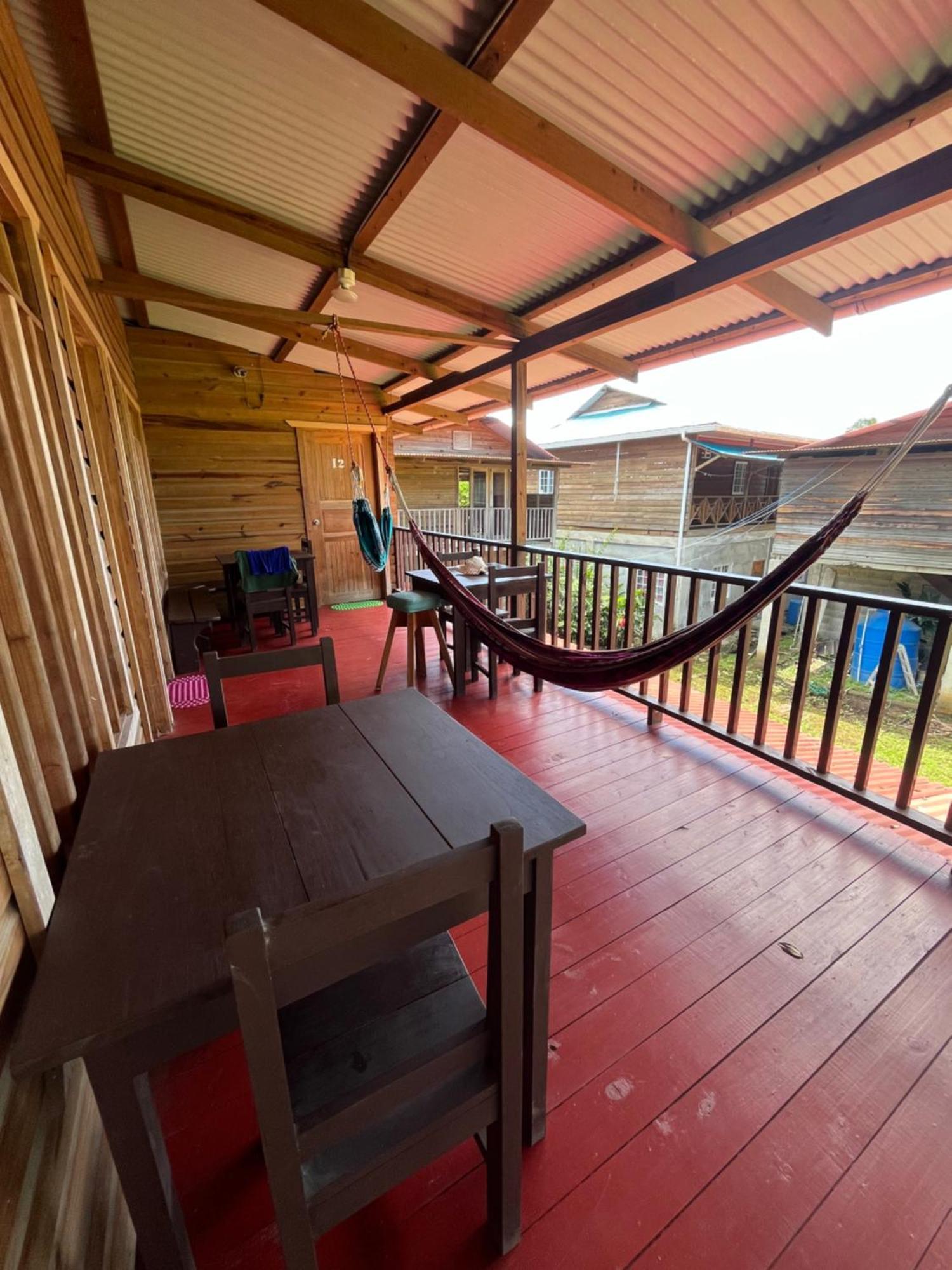 Valerie Emanuel Apartments Bocas Town Luaran gambar